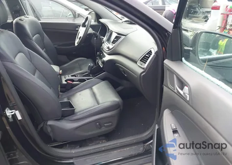 2017 Hyundai Tucson Se Plus from USA, damaged, VIN KM8J33A44HU381351